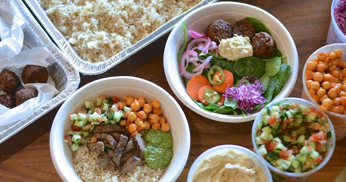How to Roll Out a Recurring Friday Lunch Program (Step-by-Step)